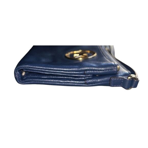 Michael Kors Fulton Cadet Blue Leather Crossbody Bag Authenticated - Picture 5 of 15